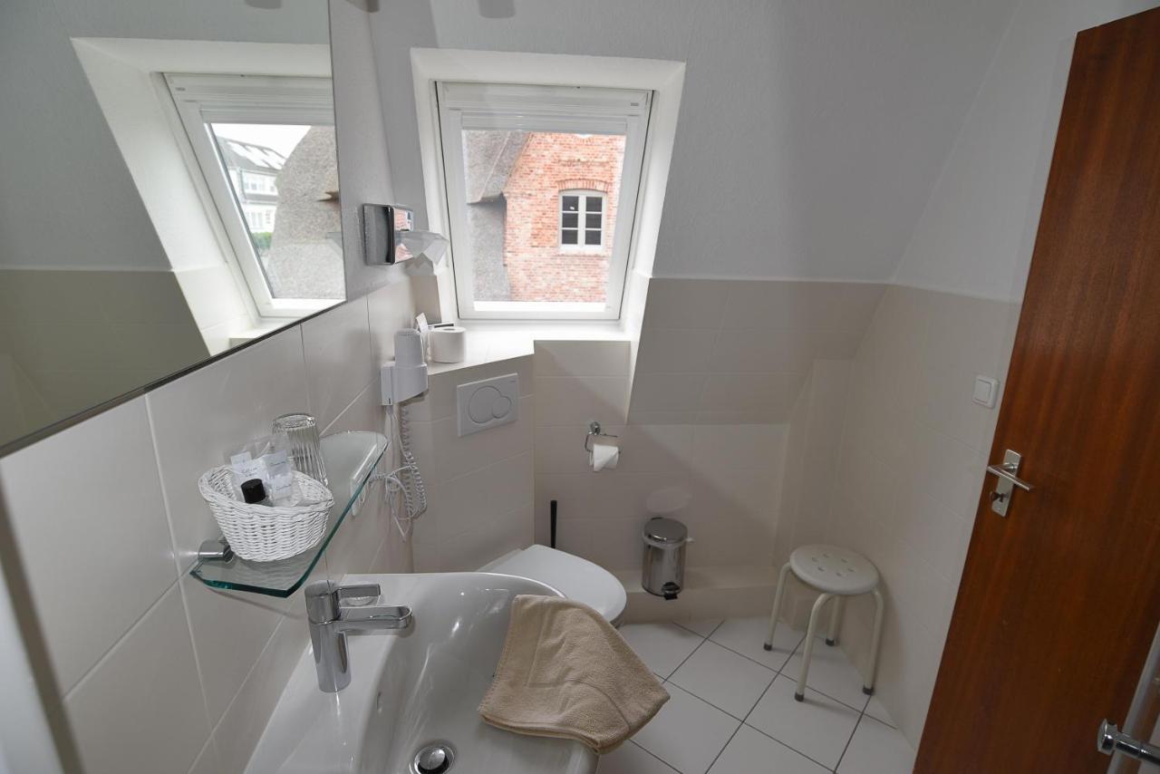 Pension Luuward 3 Sterne Superior Hotel Wenningstedt-Braderup Екстериор снимка